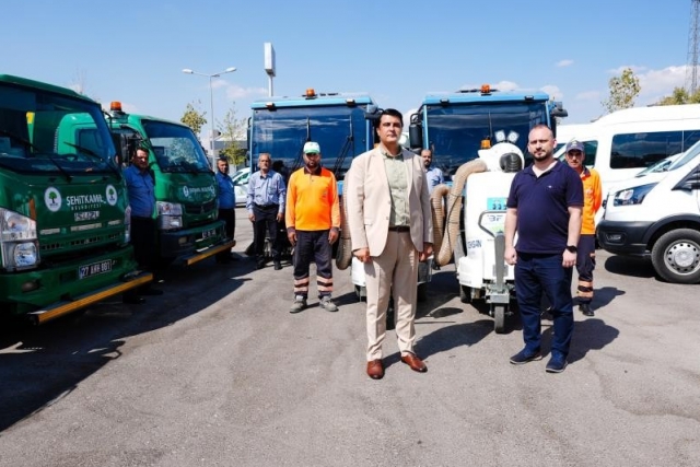 Şehitkamil Belediyesi temizlik filosunu güçlendirdi