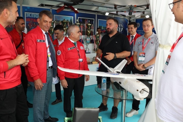 GAÜN REKTÖRÜ DOĞAN: “BU VİZYONUN BİR PARÇASI OLMAKTAN MEMNUNİYET DUYUYORUZ”