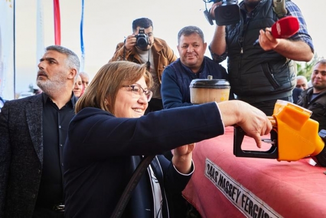 Gaziantep Büyükşehir’in mazot desteği başladı