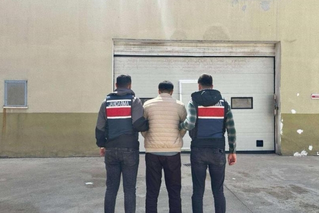 Gaziantep'te 14 yıl kesinleşmiş cezayla aranan uyuşturucu taciri yakalandı