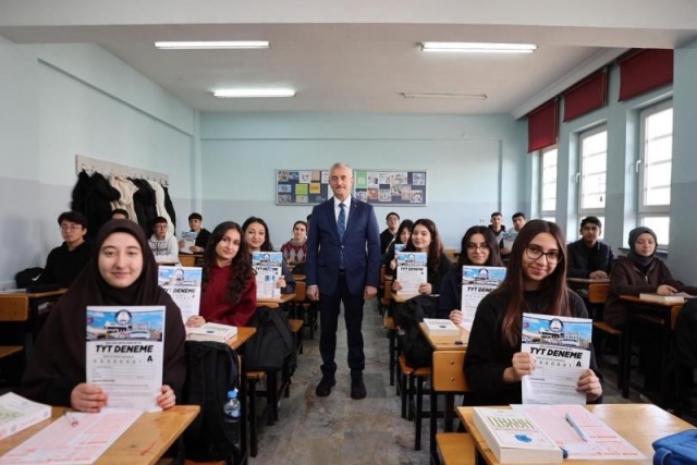 Şahinbey’den sınava hazırlanan öğrencilere önemli destek