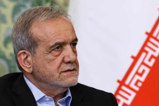 Pezeşkiyan: "ABD gerçekten müzakere arayışındaysa, kışkırtıcı adımlardan vazgeçmeli"