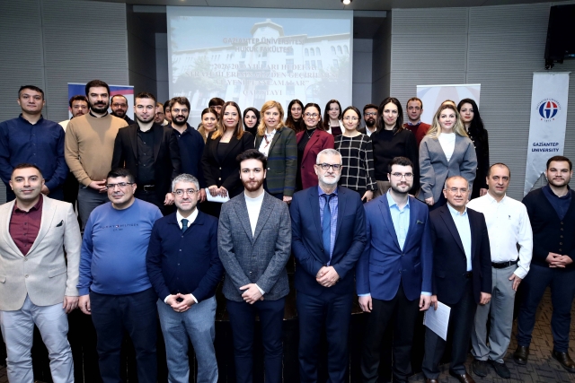GAZİANTEP ÜNİVERSİTESİ HUKUK FAKÜLTESİ ÇALIŞTAY DÜZENLEDİ