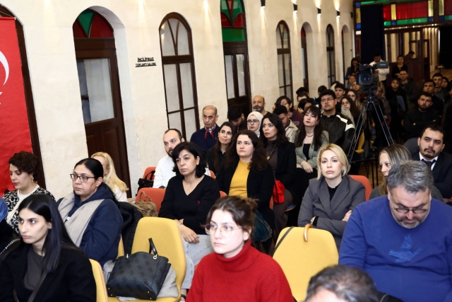 ANADOLU’DAKİ İLK EKMEK BULGULARI GAZİANTEP’TE BİLİMSEL VERİLERLE ELE ALINDI