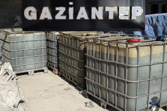 Gaziantep’te 7 bin litre gümrük kaçağı akaryakıt ele geçirildi