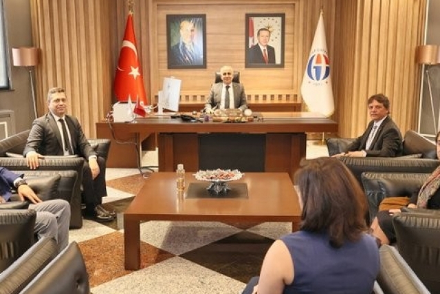 TEKSTİL MÜHENDİSLERİ ODASI’NDAN GAÜN’E İŞ BİRLİĞİ ZİYARETİ