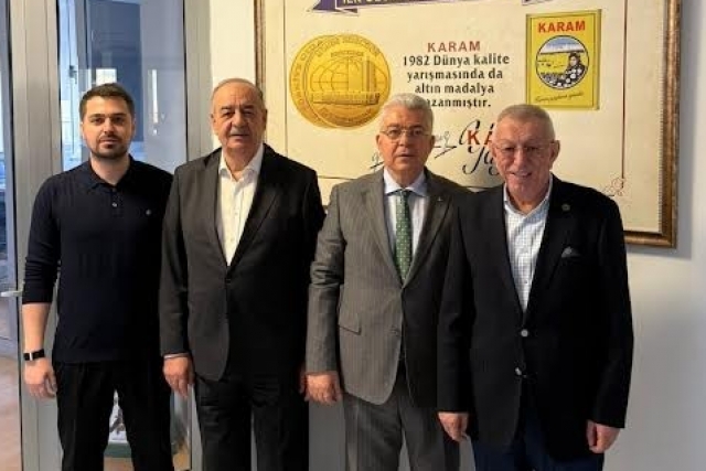 KONYA SANAYİSİNİN DUAYEN İSİMLERİNDEN BAŞKANIMIZ ÖZYURT’A ANLAMLI ZİYARET