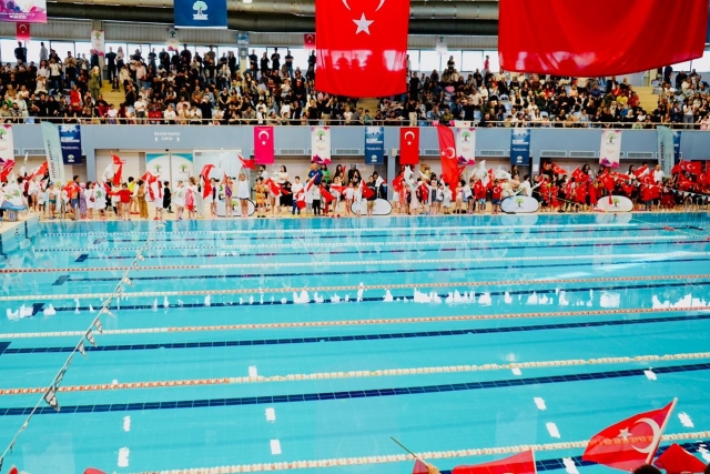 MİNİK KULAÇLAR ALLEBEN’DE BULUŞTU