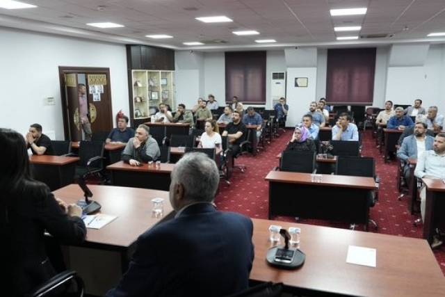 NİZİP’TE EĞİTİM VE DEĞERLER BULUŞMASI: GENÇLER “TEMEL DİNİ BİLGİLER” İÇİN YARIŞIYOR!