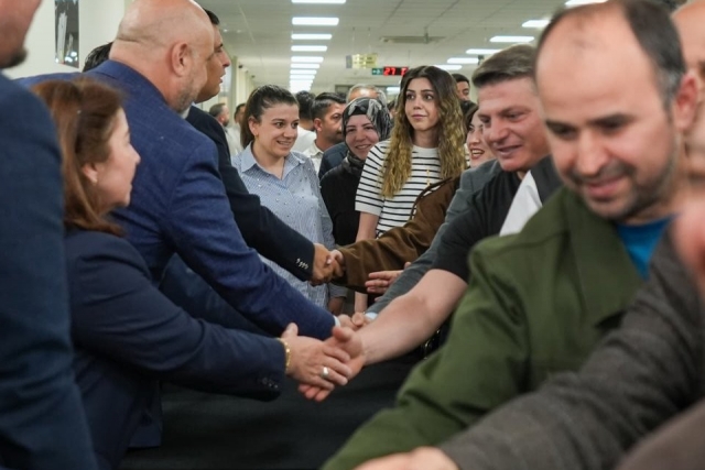 Başkan Yılmaz Personelle Bayramlaştı