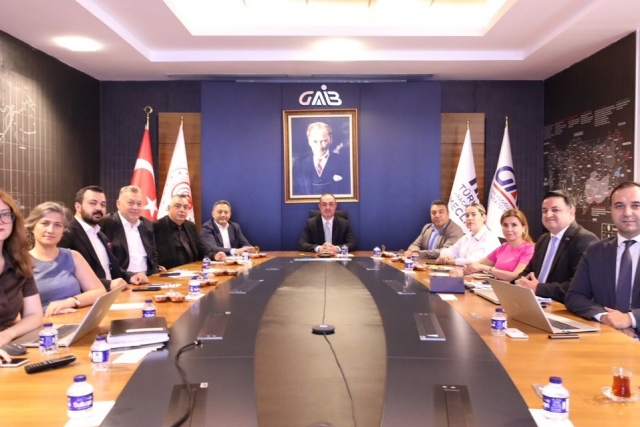 Akcan: Üretim ve İhracat Sürecek