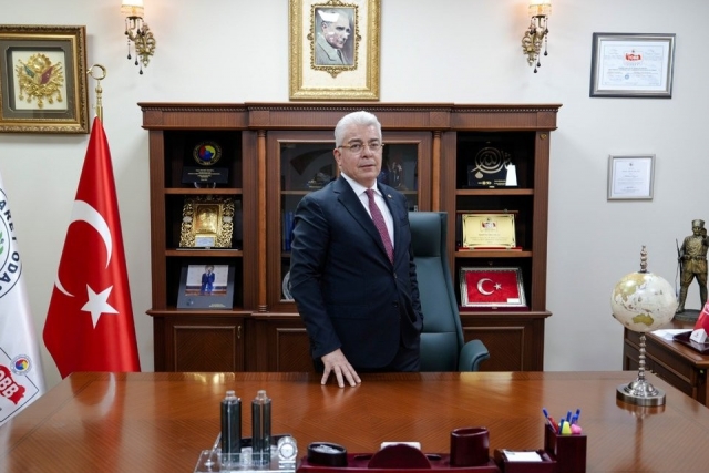 Nizip Ticaret Odası’nda Bayrak Değişimi: Mehmet Özyurt Görevi Devrediyor