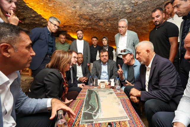 Şahin, Karkamış Kuş Cenneti’nde son hazırlıkları inceledi
