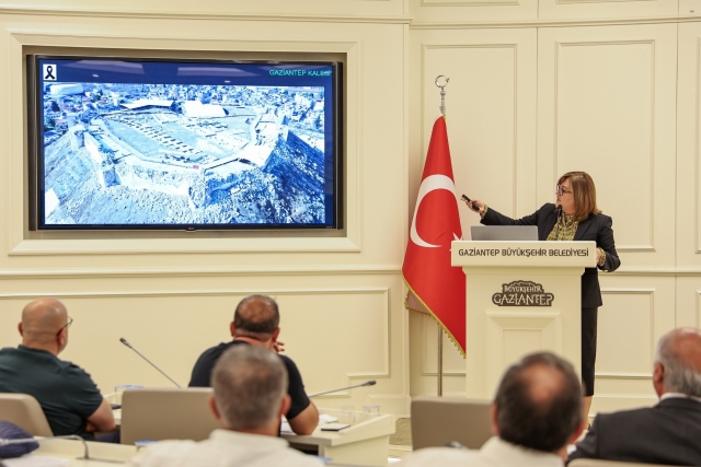 Başkan Şahin, Dirençli şehir çalışmalarını anlattı