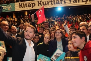 Gaziantep'in Gençleri "Kitapkurdu" ile geleceğe kanat açıyor