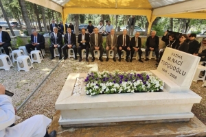 Naci Topçuoğlu Vefatının 18. Yılında Mezarı Başında Dualarla Anıldı
