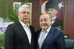 Mehmet Özyurt’tan Ünal Akdoğan’a Hayırlı Olsun Ziyareti