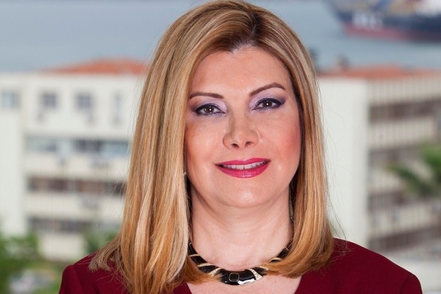 Başarılı kadınlar İzmir'de ödüllendirilecek