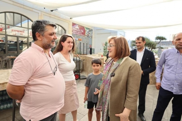 Başkan Şahin, yeni bahçe çalışmalarını inceledi