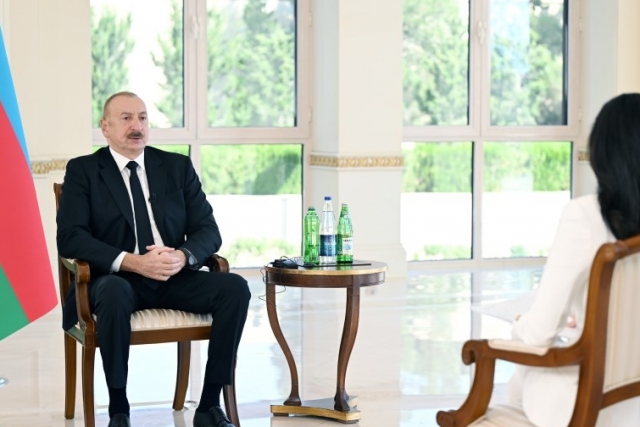 Aliyev: "Türkiye küresel ölçekte önde gelen bir askeri güçtür"