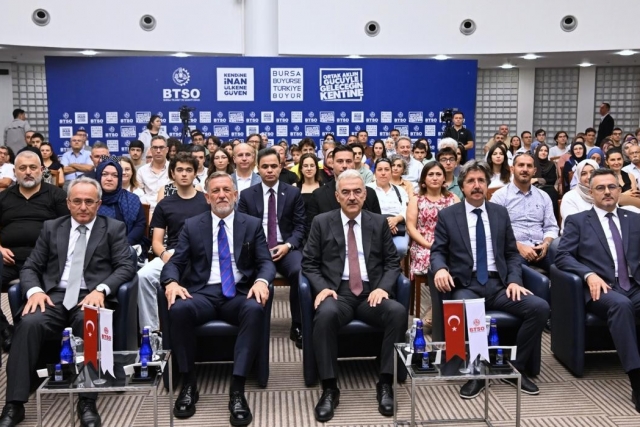 YKS’de Dereceye Giren Bursalı Gençler BTSO’da Ödüllendirildi
