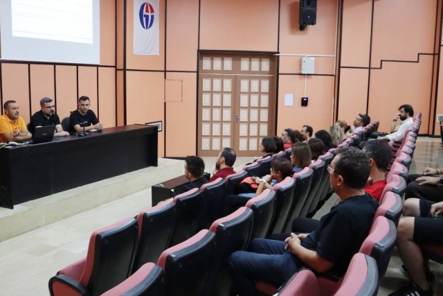 GÜZEL SANATLAR FAKÜLTESİ’NDE AKADEMİK DANIŞMANLIK TOPLANTISI  GERÇEKLEŞTİRİLDİ