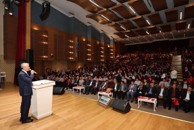 Gazi torunları Çanakkale'de ecdad ile buluşuyor