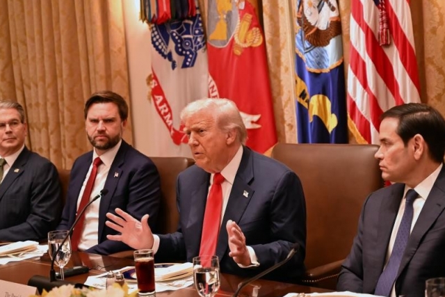 Trump: "Hamas ile konuştum, bana silah bırakacaklarını söylediler"