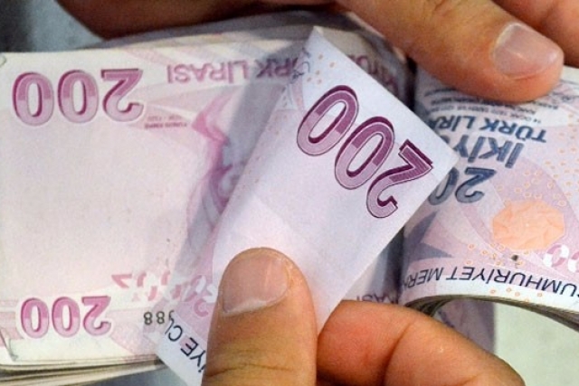 Asgari ücret sabit kalacak