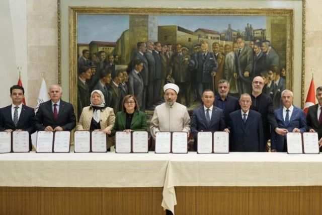 Gaziantep’te Yeni Bir Hayır Eseri: Mehmet Ali Eruslu Kur’an Eğitim Merkezi ve Eyyüp Eruslu Camii İçin Protokol İmzalandı