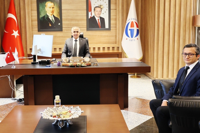 GAÜN SAĞLIK ALANINDA KADROSUNU GÜÇLENDİRMEYE DEVAM EDİYOR