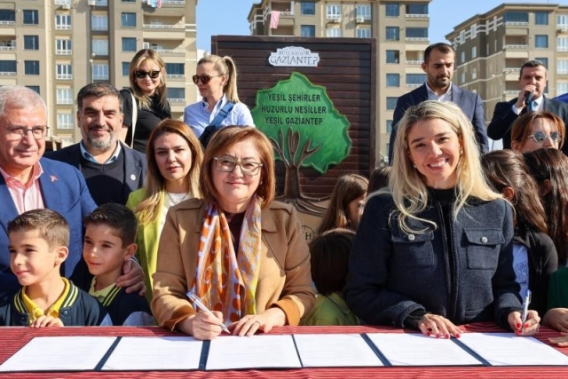Gaziantep Büyükşehir YEŞİLANTEP projesiyle şehrin yeşil alanlarını artırıyor