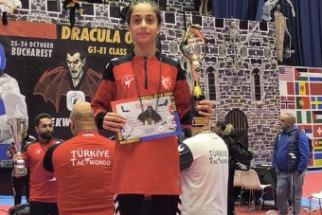 Şahinbey Belediyespor’un Altın Kızı Bükreş’te tarih yazdı