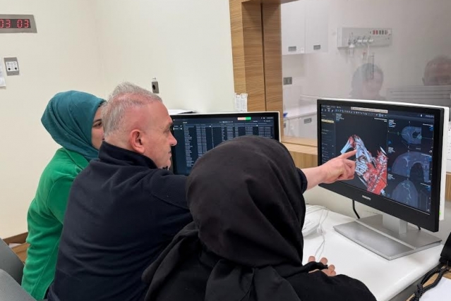 Gaziantep Şehir Hastanesi’nde Artrografi Uygulaması Başarıyla Gerçekleştiriliyor