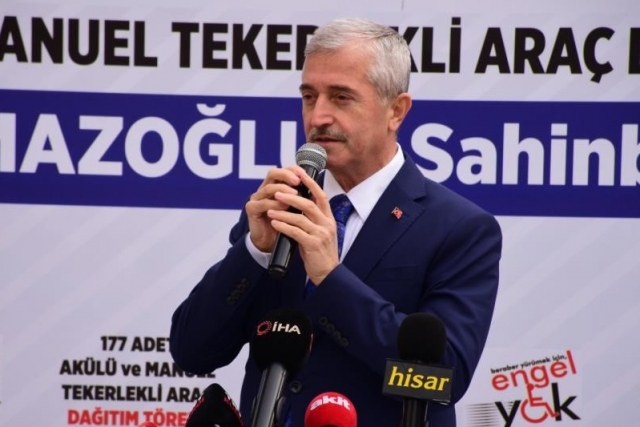 Şahinbey Belediyesi'nden 177 engelliye akülü ve manuel tekerlekli sandalye