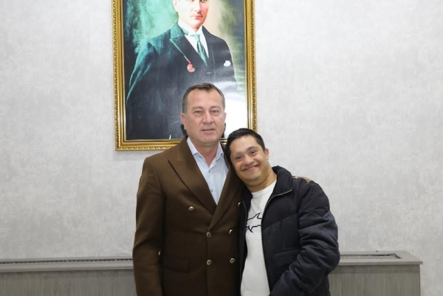 Başkan Doğan: “Sevginin aşamayacağı hiçbir engel yoktur”