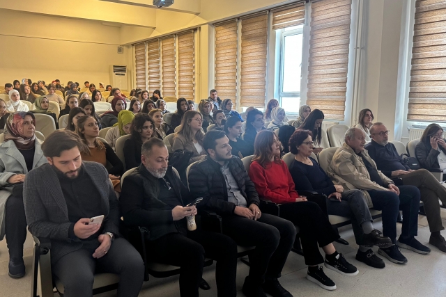 GAÜN GIDA MÜHENDİSLİĞİNDE “ÖĞRENCİ–SEKTÖR BULUŞMASI” ETKİNLİĞİ