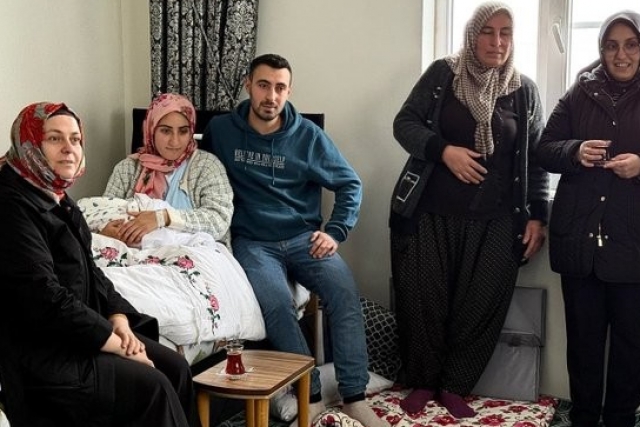 GAZİANTEP BÜYÜKŞEHİR, YENİ YILIN İLK BEBEĞİNİ GÜVENLE EVİNE ULAŞTIRDI