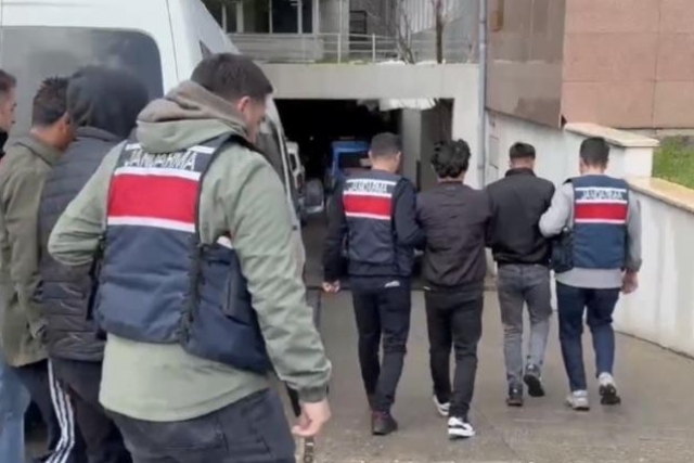 Gaziantep’te şafak vakti DEAŞ operasyonu: 4 şahıs yakalandı