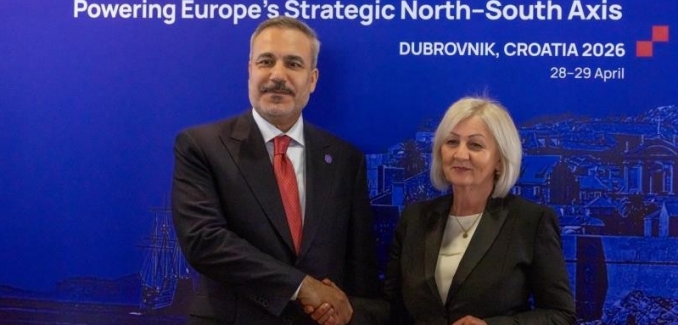 Dışişleri Bakanı Fidan, Bosna-Hersek Bakanlar Konseyi Başkanı Kristo ile bir araya geldi