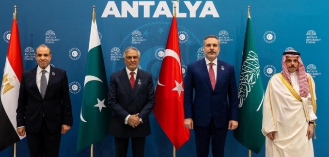 Bakan Fidan, Türkiye-Mısır-Pakistan-Suudi Arabistan Dışişleri Bakanları Toplantısı'na ev sahipliği yaptı