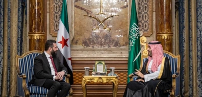 Suriye Devlet Başkanı eş-Şara, Suudi Arabistan Veliaht Prensi Selman ile görüştü