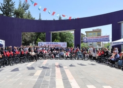 Şahinbey Belediyesi 5 bin engellinin ‘eli ayağı' oldu