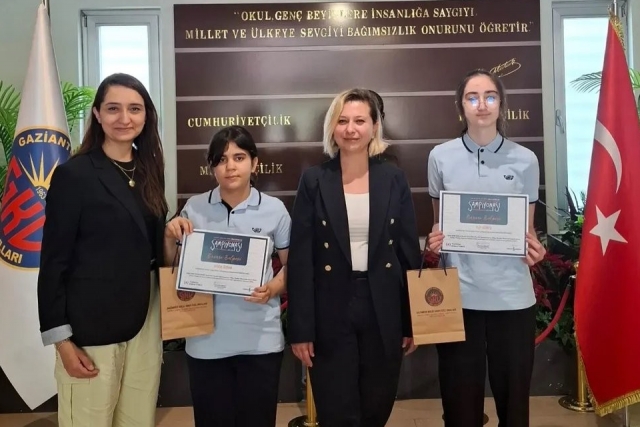 Gaziantep Kolej Vakfı Öğrencilerinden Zeka Oyunlarında Türkiye Derecesi
