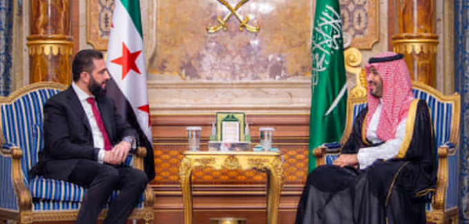 Suriye Devlet Başkanı eş-Şara, Suudi Arabistan Veliaht Prensi Selman ile görüştü