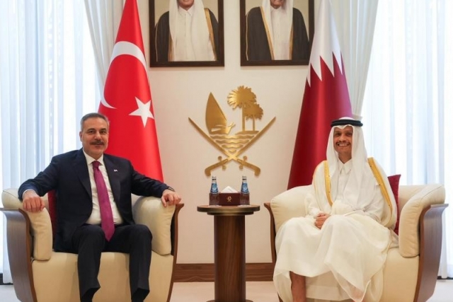 Bakan Fidan, Katarlı mevkidaşı Al Thani ile görüştü