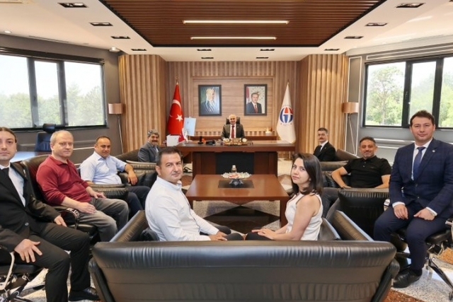 GAÜN’DE EN İYİ DOKTORA TEZLERİ ÖDÜLLENDİRİLDİ