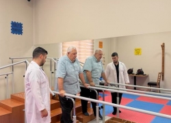 MEHMET AMCA, ALZHEİMER MERKEZİNDE YENİDEN HAYATA TUTUNDU