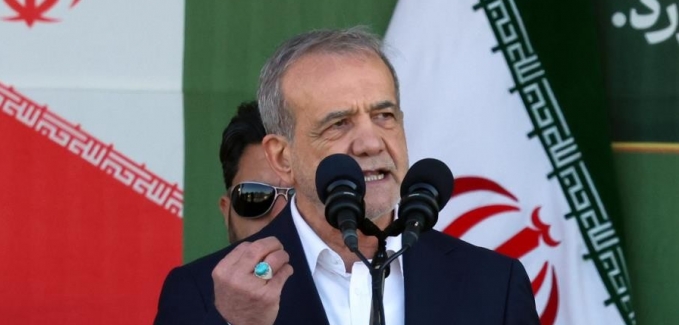 Pezeşkiyan: Müzakerelerde Şart Tam Uyum