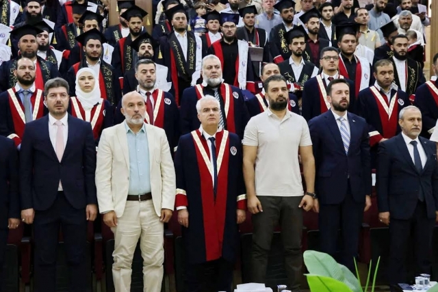 GAÜN AZEZ İSLAMİ İLİMLER FAKÜLTESİ MEZUNLARINI COŞKULU BİR TÖRENLE  UĞURLADI